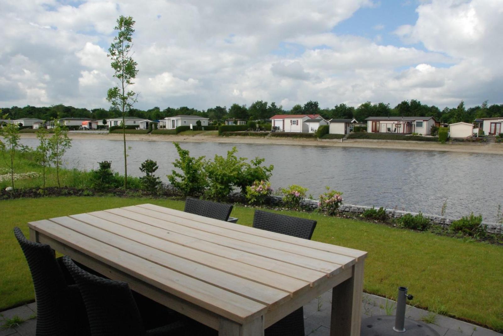Schoonloo Recreatiepark De Tien Heugten מראה חיצוני תמונה